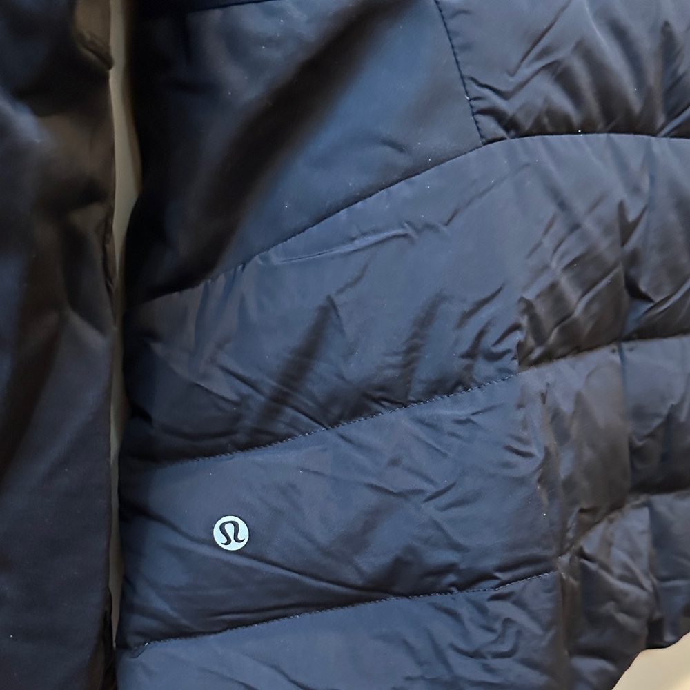 lululemon lightweight Black jacket 🧥 - image 8